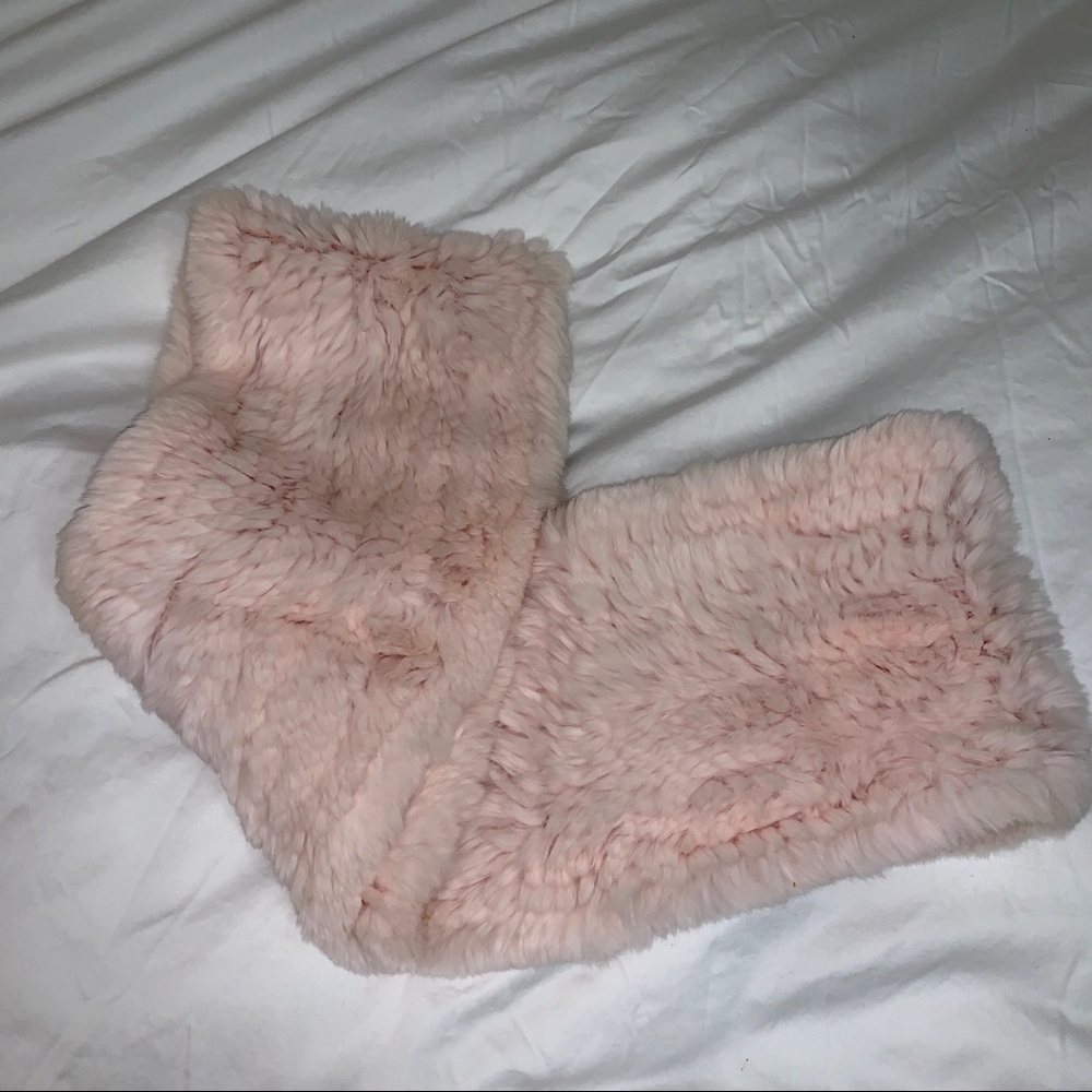 Adrienne Landau Rex Rabbit Pink Infinity Scarf - Picture 3 of 5